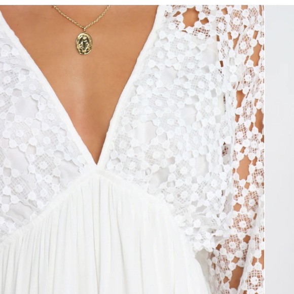 BRAND NEW Petal & Pup Dress - Picture 3 of 5